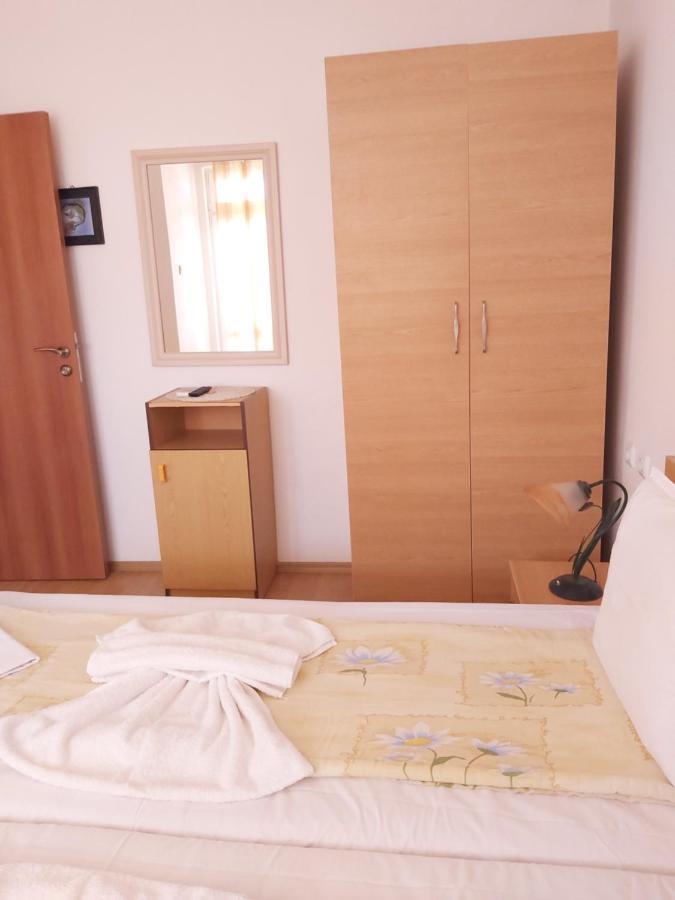 Kyshta Za Gosti Dari Rumi 1 Szozopol Kültér fotó
