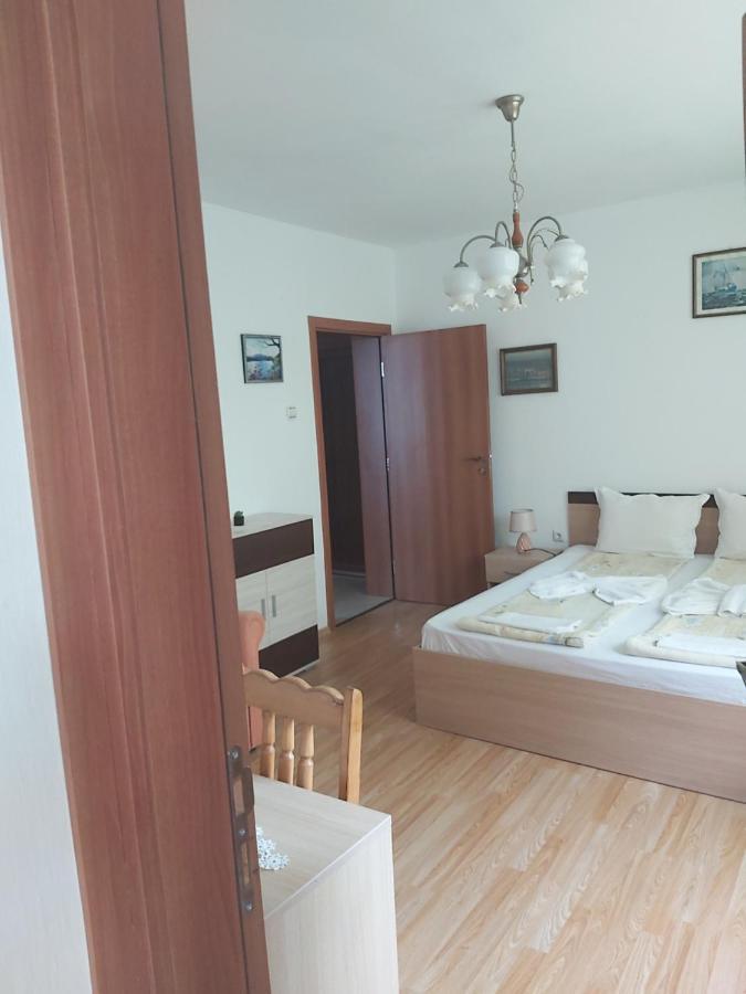 Kyshta Za Gosti Dari Rumi 1 Szozopol Kültér fotó